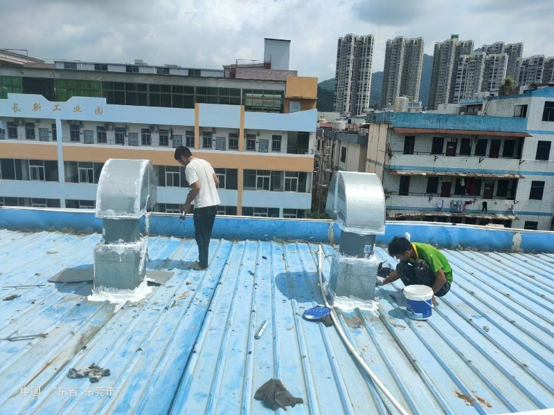 牡丹钢结构屋面涂料维修方法